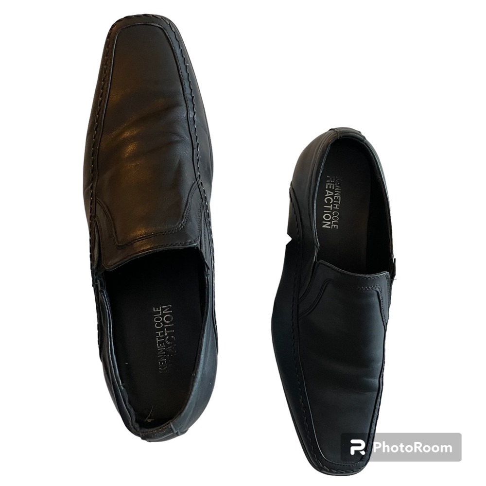 Kenneth Cole, black loafer - Picture 3 of 11